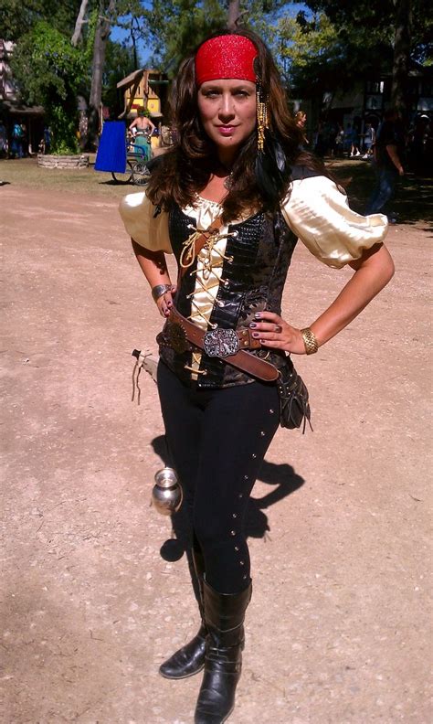 Pin by Audrey Leach on COSTUMES!!! | Homemade pirate costumes, Pirate ...