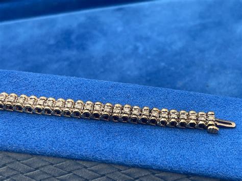 10k ITALY Gold Diamond Tennis Bracelet - Gem