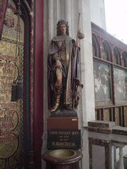 Patron Saint of Knee Injuries? | 8 June 2007 Saint statue, s… | Flickr