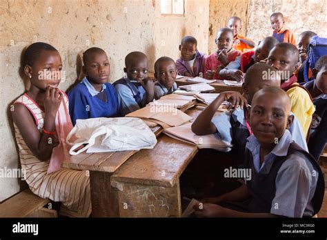 Uganda school girls hi-res stock photography and images - Alamy