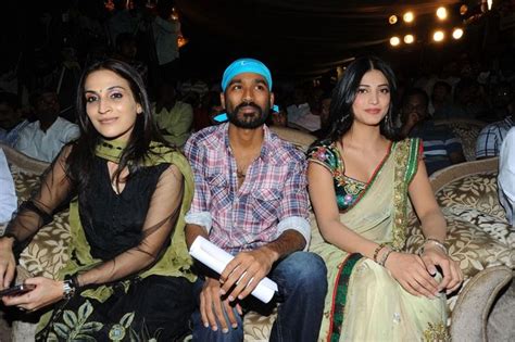 Dhanush - Shruti Haasan Affair sparked Divorce..?