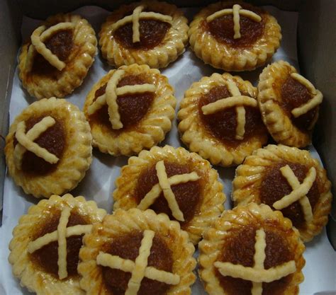 Pineapple Jam Tarts | Shimmering Oven