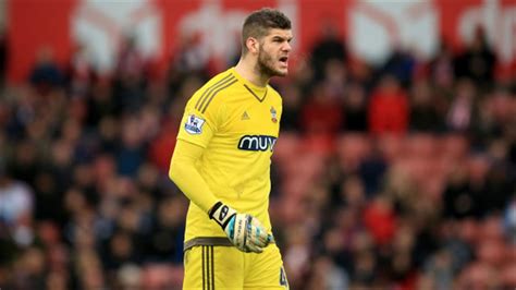 Southampton to consider a new deal for Fraser Forster - Eurosport