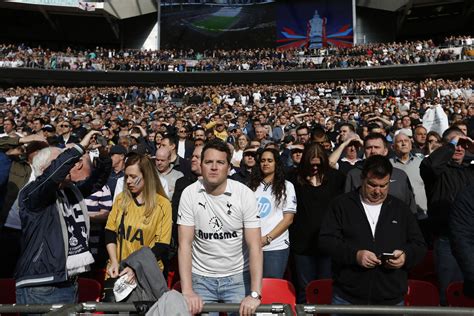 Tottenham Hotspur fans already eyeing Luke McGee return