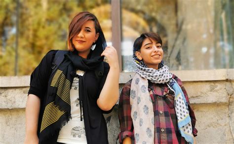 Iranian women dress code - Dreams of Iran The Iranian headscarf