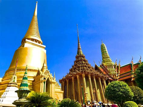 Visit the Top Three Temples of Bangkok