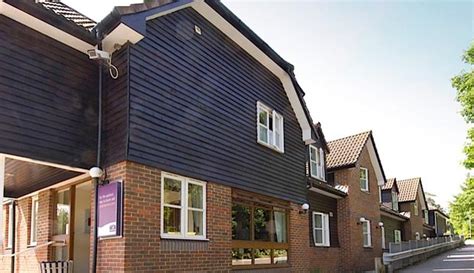 Premier Inn Portsmouth Havant - Hotels in Havant, Rowlands Castle PO9 3JN - 192.com