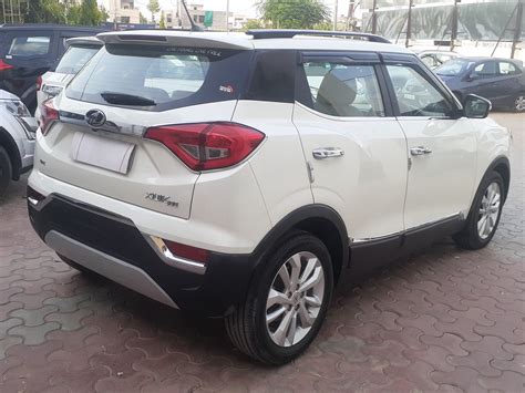 Mahindra Xuv300 W8 Petrol - Mahindra First Choice