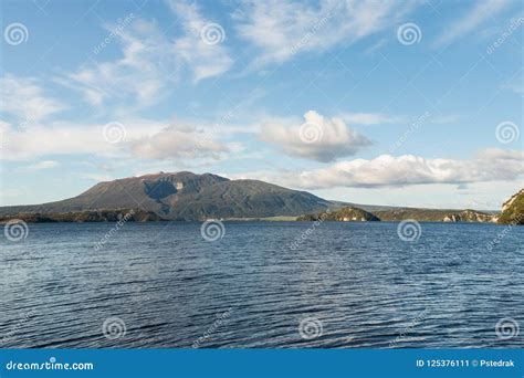 Lake Rotomahana with Mount Tarawera, New Zealand Stock Image - Image of tranquil, mount: 125376111