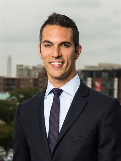 Ari Shapiro : NPR