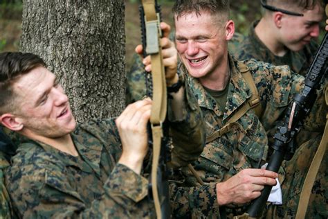 DVIDS - Images - Bravo Company Marines Execute a High-Explosive Range [Image 8 of 11]