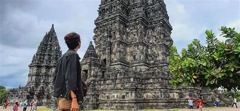 A tour of Magnificent Temples in Indonesia – leaptraveller.com