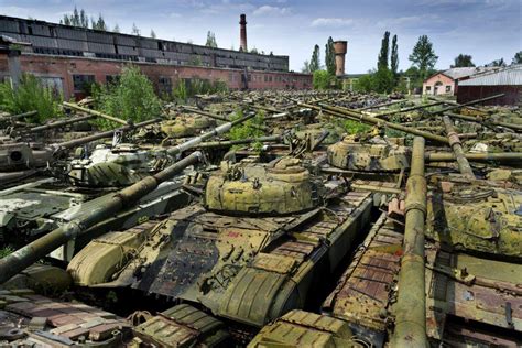 The Vast Soviet Tank Graveyard at Kharkov, Ukraine - Urban Ghosts Media