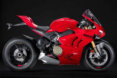 Ducati Superbikes 2023