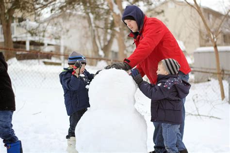 do you wanna build a snowman? - Raising Roberts