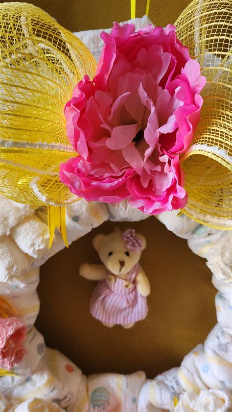 Diaper Wreath, Baby Shower Gift, Baby Shower Diaper Wreath, Baby Gift ...