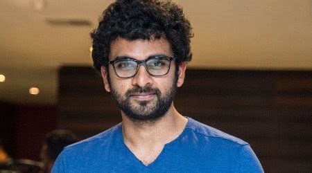 Ashok Selvan Height, Weight, Age, Wife, Family, Biography, Facts