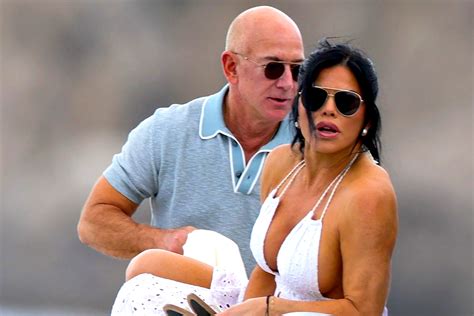 Jeff Bezos' Weirdest Feature Roasted By Fiancé Amid Engagement Party ...