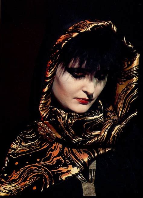 22 best Style: Siouxsie Sioux images on Pinterest | Siouxsie sioux ...