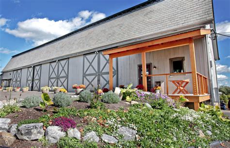 101 Best Wineries in America 2017 Slideshow