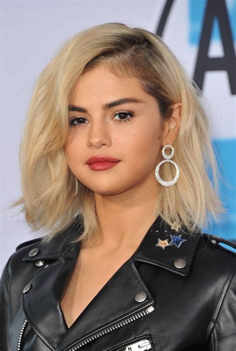 New Hair Inspo: Selena Gomez Debuts New Blonde Hair!! - Beautelicious