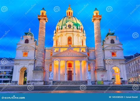 Saint Charles Church, Karl Church, Wiener Karlskirche At Karlsplatz ...