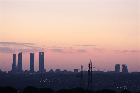 Urban Research: Skyline photos of Madrid 2