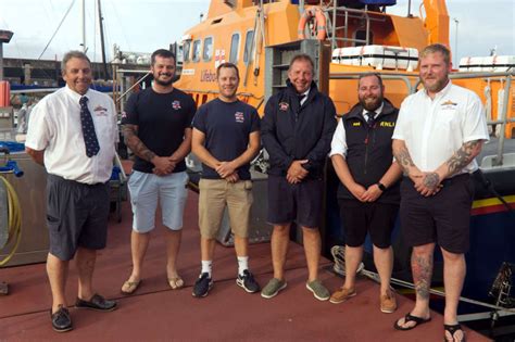 Penlee lifeboat crew to receive Gallantry Awards - Cornwall's Rewind Radio