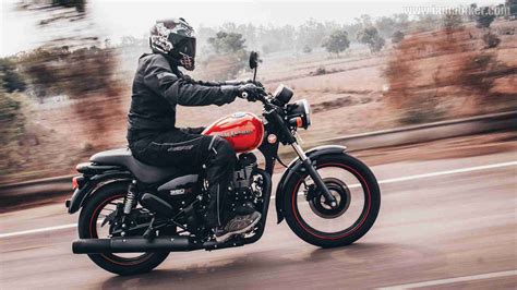 Royal Enfield Thunderbird 350X review | IAMABIKER