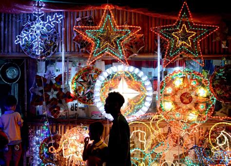 The country where Christmas festivities start in September | SBS Filipino