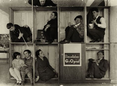 The Most Influential School of Art and Design: Amazing Vintage Photographs of Bauhaus Students ...