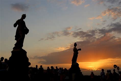 Sunset by the Ponte Santa Trinita | Smithsonian Photo Contest ...