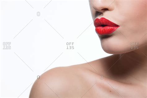 Lips Profile | Lipstutorial.org