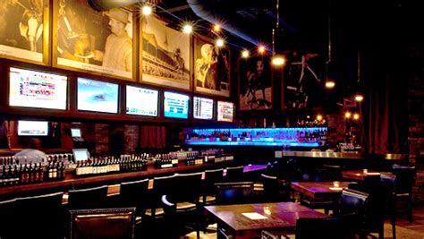 The Track Room | The Saddle Room Restaurant - Hoffman Estates, Illinois