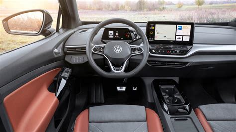 Nuova Volkswagen ID.5 2021, SUV coupé elettrico: motori, quando esce ...