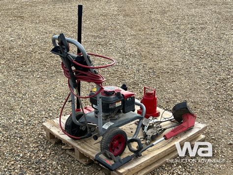 TORO WEED ELECTRIC WACKER, 3 1/2 TON FLOOR JACK