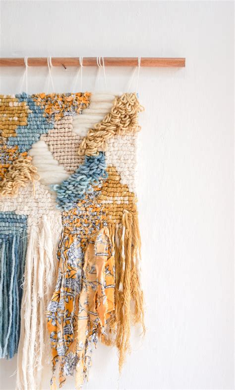 Latch hook and locker hook tapestry free pattern from Living Fibers | Art yarn weaving, Weaving ...