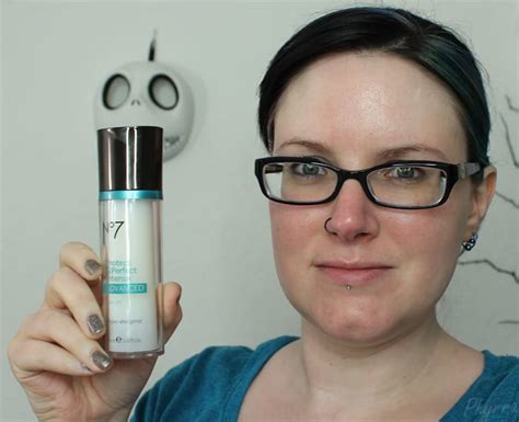 Boots No7 Protect & Perfect Intense ADVANCED Serum #spon | Phyrra ...