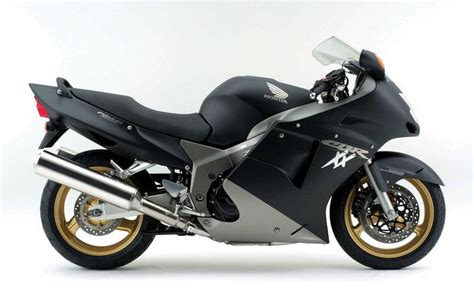 1996 - 2007 Honda CBR 1100 XX Super Blackbird Gallery 192647 | Top Speed