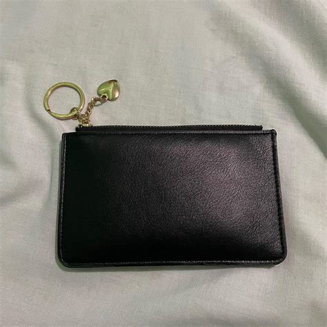 BLACK CARD HOLDER WALLET, Women's Fashion, Bags & Wallets, Wallets & Card holders on Carousell