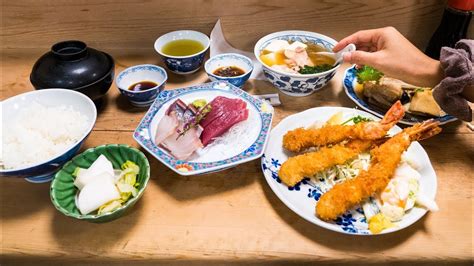 Japanese Food Tour - HIDDEN-GEMS in Tokyo, Japan | Breakfast, Lunch, and Dinner!