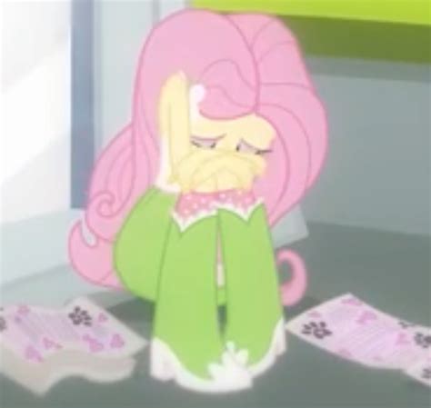 awww who made fluttershy cry - Equestria girls of MLP Photo (38419281) - Fanpop