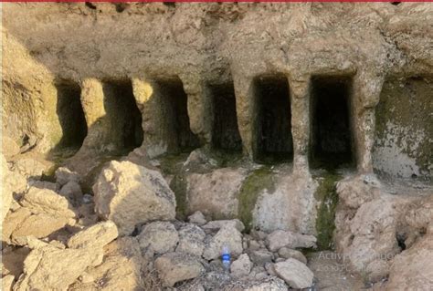 Receding water levels in the Tigris and Euphrates rivers reveal ...