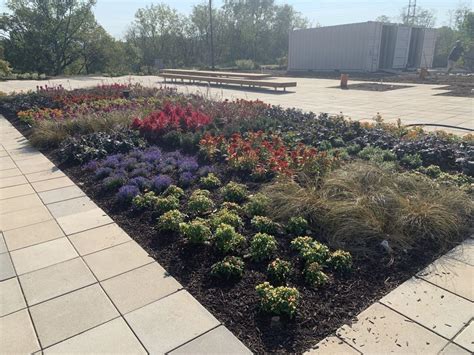 Louisville's Waterfront Botanical Gardens to hold ribbon cutting, celebration Friday morning ...