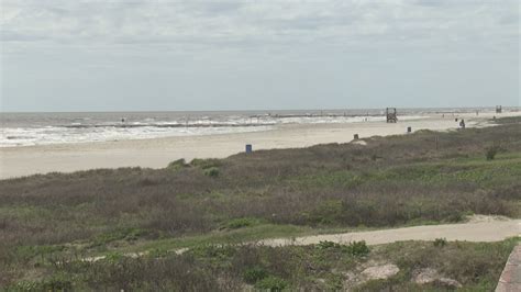 Most Texas beaches pose safety risk due to high levels of poop | khou.com