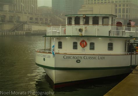 Chicago River Cruise