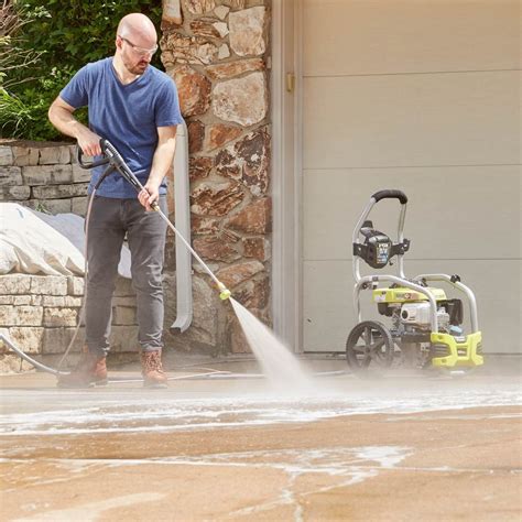 How to Pressure Wash a Driveway for the First Time