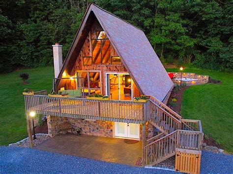 Fantastic A-Frame Cabin for a Couples' Getaway near Robesonia, Pennsylvania | Getaway cabins ...