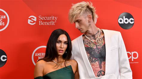 Machine Gun Kelly Gets Jarring New Slashed Neck Tattoo | Access