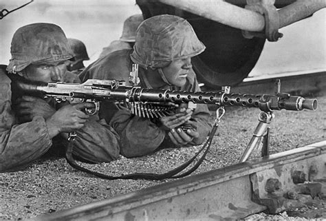 Historical Firearms - The MG34 The German MG34 was developed to fulfil...